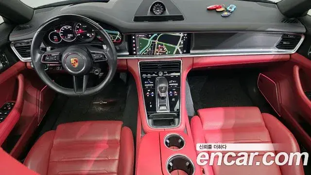 Porsche Panamera 2023 — ფოტო 6/20