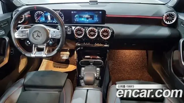 Mercedes-Benz A-Class 2023 — Фото 10/18