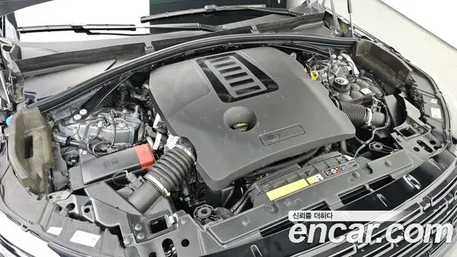 Land Rover Range Rover Velar 2024 — ფოტო 12/20