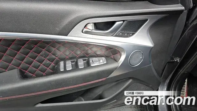 Genesis G70 2018 — Şəkil 17/20