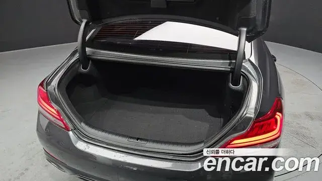 Genesis G70 2018 — Şəkil 15/20
