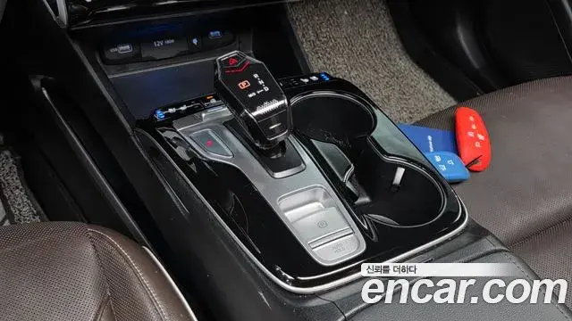 Hyundai Tucson Hybrid 2021 — Şəkil 19/20