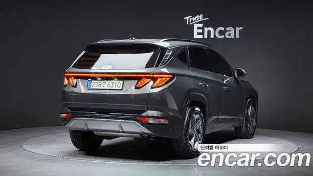 Hyundai Tucson Hybrid 2021 — ფოტო 4/20