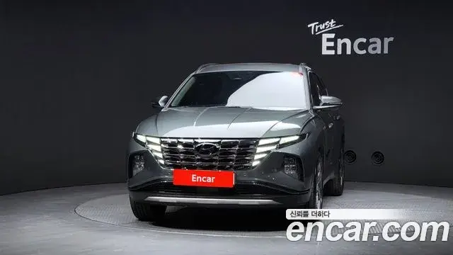 Hyundai Tucson Hybrid 2021 — ფოტო 8/20