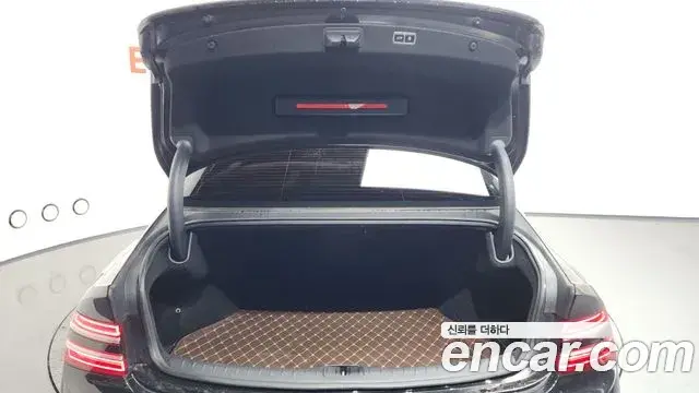 Genesis G80 2021 — Şəkil 8/20