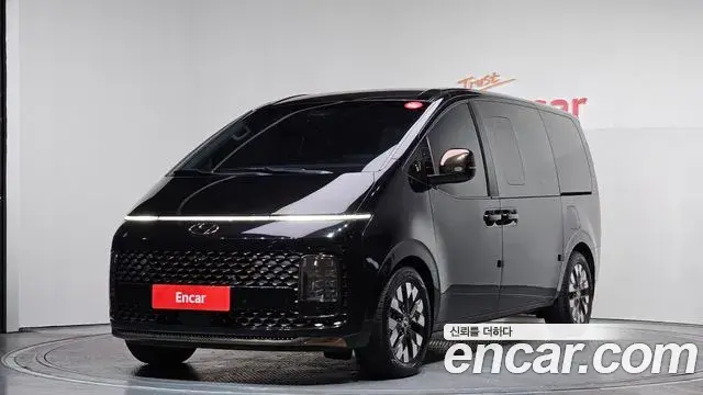 Hyundai Staria 2022 — Şəkil 13/20