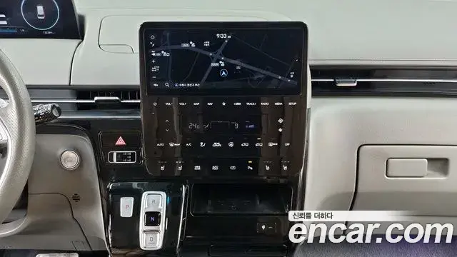 Hyundai Staria 2022 — Şəkil 19/20