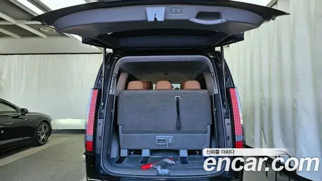 Hyundai Staria 2022 — Şəkil 16/20