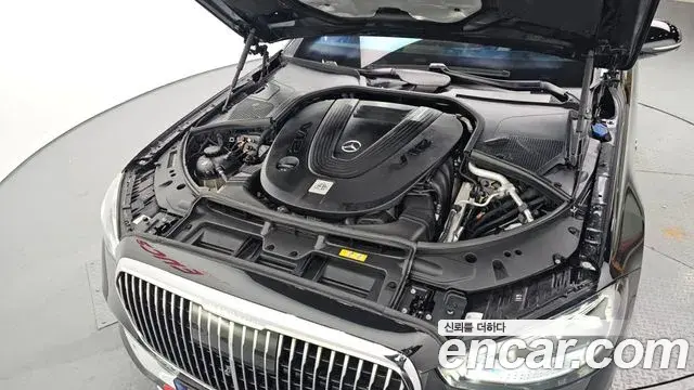 Mercedes-Benz S-Class 2022 — Фото 5/20