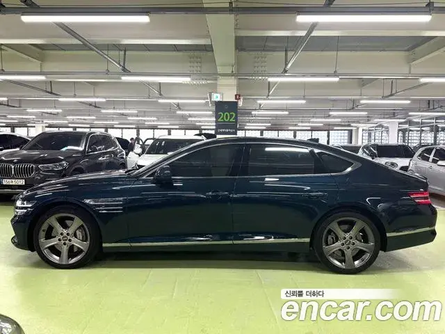Genesis G80 2023 — ფოტო 7/19