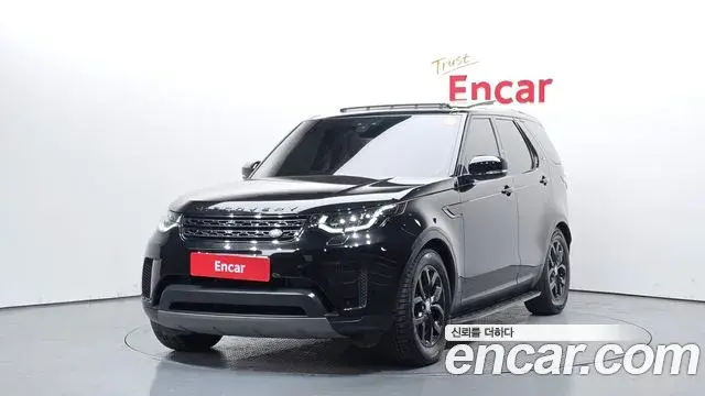 Land Rover Discovery 5 2018 — Photo 5/20