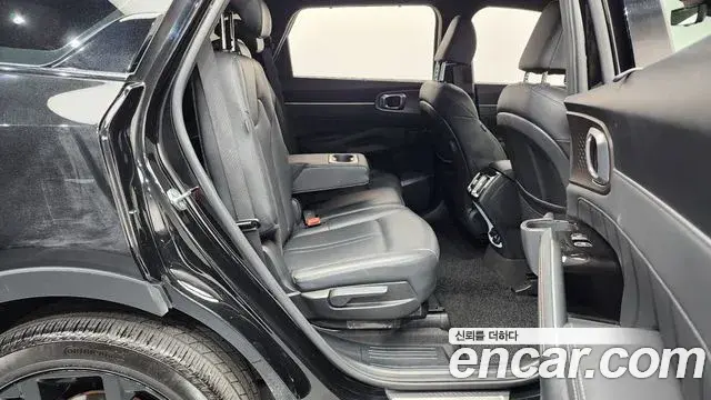 Kia Sorento 2024 — Photo 11/20