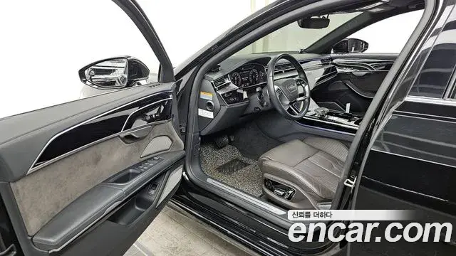 Audi A8 2021 — Şəkil 3/20