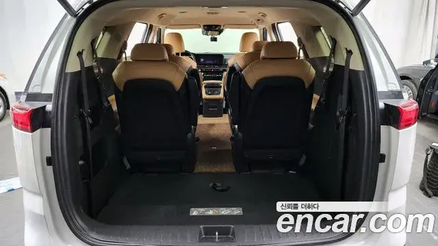 Kia Carnival 2021 — Фото 20/20