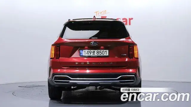 Kia Sorento 2021 — Фото 4/20