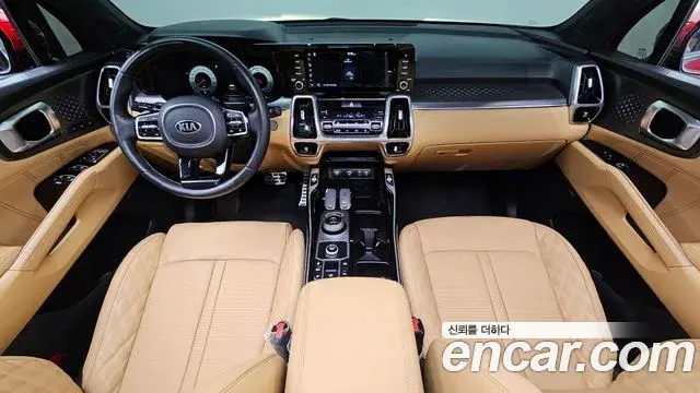 Kia Sorento 2021 — Фото 7/20