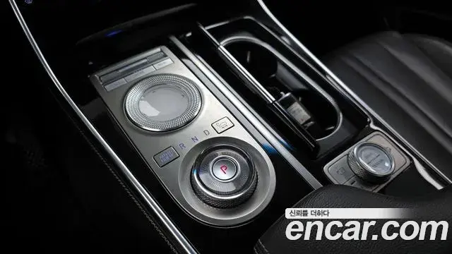 Genesis GV80 2020 — Şəkil 10/20