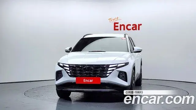 Hyundai Tucson Hybrid 2022 — ფოტო 11/20