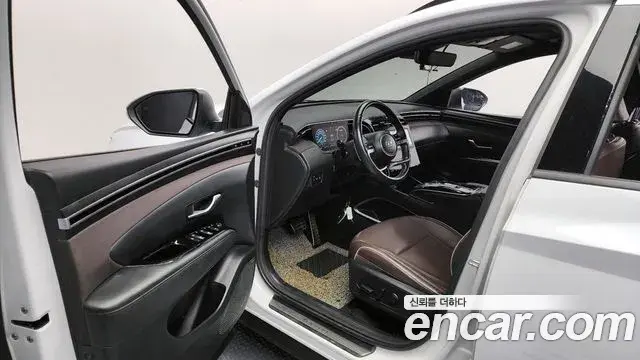 Hyundai Tucson Hybrid 2022 — ფოტო 10/20
