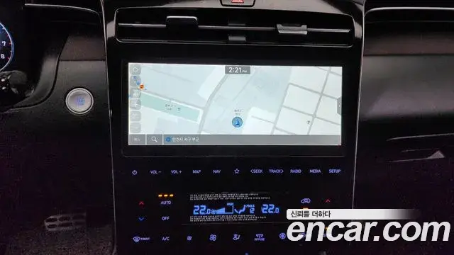 Hyundai Tucson Hybrid 2022 — ფოტო 17/20