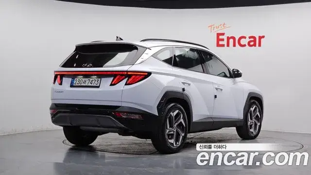 Hyundai Tucson Hybrid 2022 — ფოტო 4/20