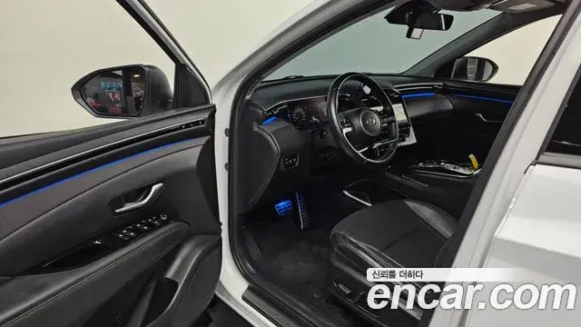 Hyundai Tucson Hybrid 2022 — ფოტო 17/20