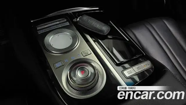 Genesis G80 2020 — Şəkil 10/20