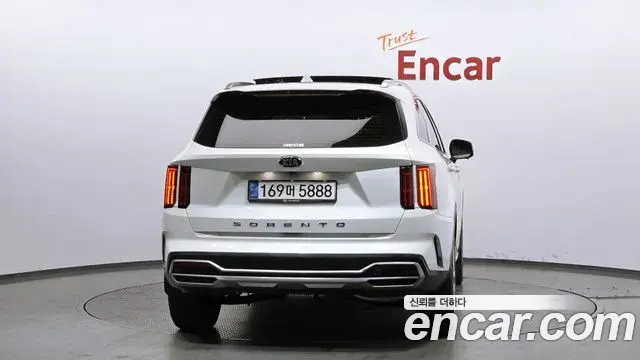 Kia Sorento 2020 — Photo 9/20