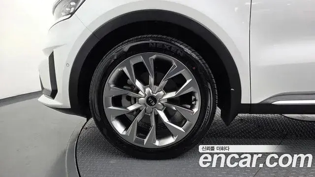 Kia Sorento 2020 — Photo 4/20