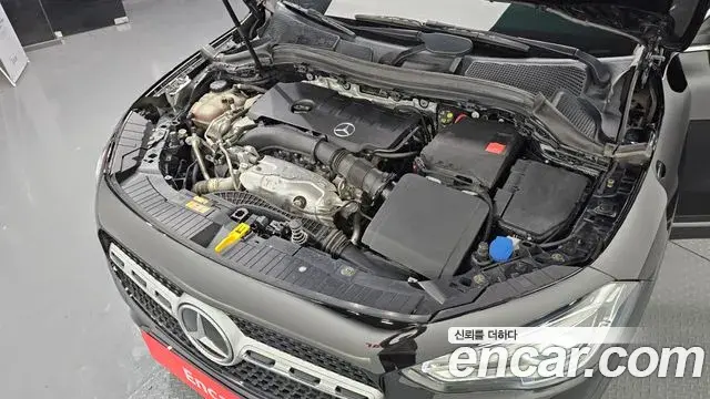 Mercedes-Benz GLA-Class 2021 — ფოტო 12/20
