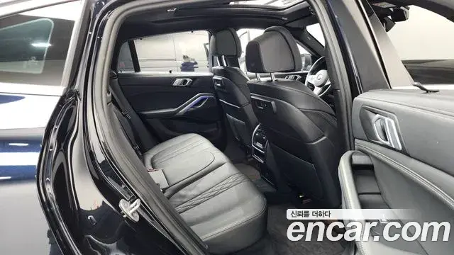 BMW X6 2022 — Şəkil 8/20