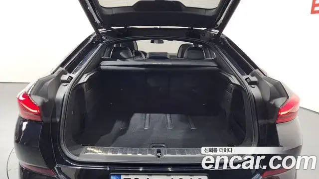 BMW X6 2022 — Şəkil 14/20