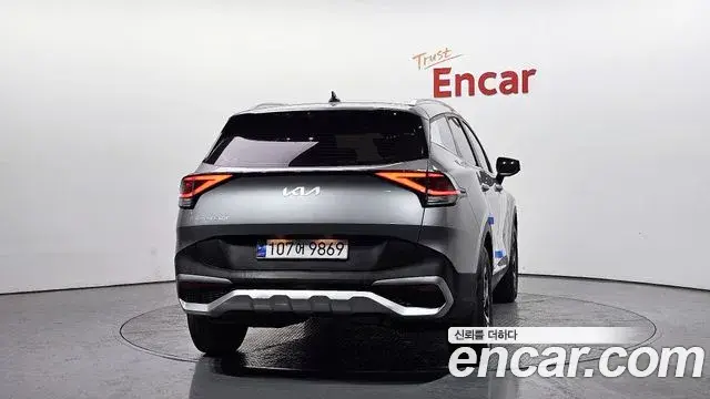 Kia Sportage 2022 — Фото 4/20