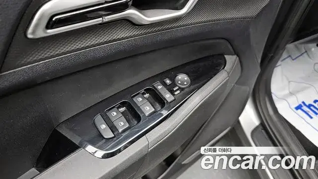 Kia Sportage 2022 — Фото 13/20