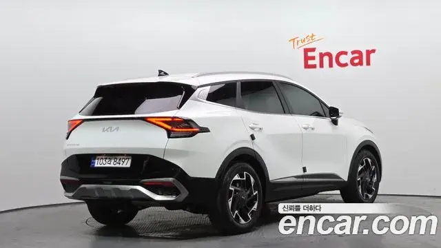 Kia Sportage 2023 — Şəkil 1/20