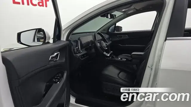 Kia Sportage 2023 — Şəkil 17/20