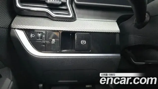 Kia Sportage 2023 — Şəkil 14/20
