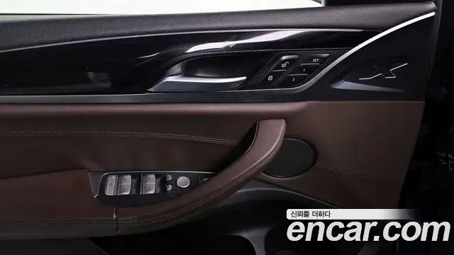 BMW X3 2019 — ფოტო 6/20