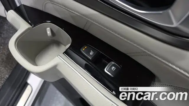 Kia Sorento 2020 — Photo 6/20