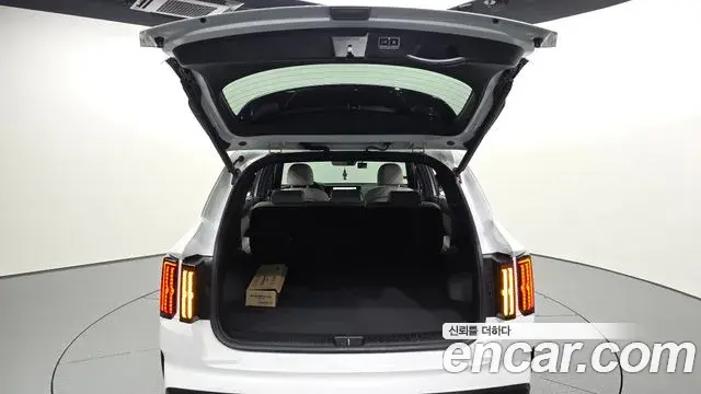 Kia Sorento 2020 — Photo 13/20