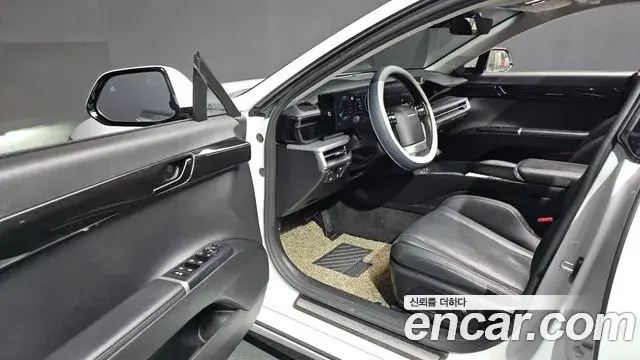 Hyundai Grandeur Hybrid 2023 — Şəkil 3/20