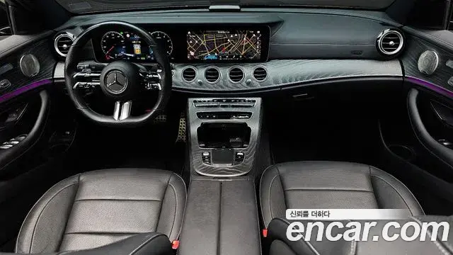 Mercedes-Benz E-Class 2022 — Фото 7/20