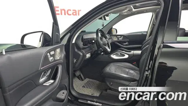 Mercedes-Benz GLE-Class 2022 — Фото 10/20