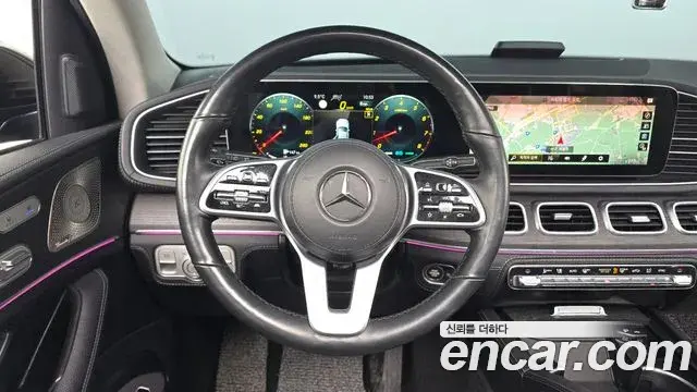 Mercedes-Benz GLE-Class 2022 — Фото 13/20