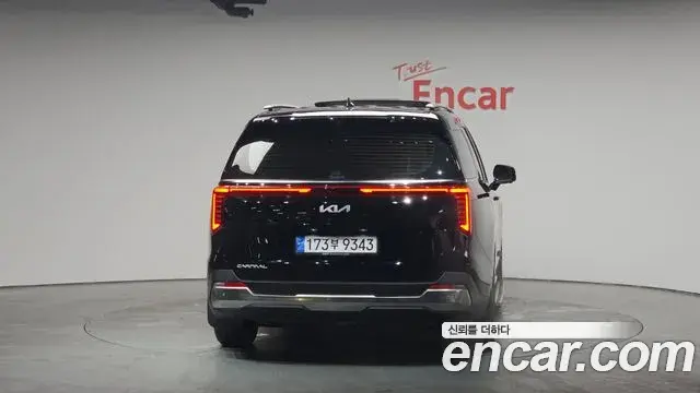 Kia Carnival 2025 — Photo 12/20