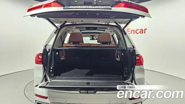 BMW X7 2021 — ფოტო 12/20