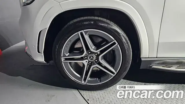 Mercedes-Benz GLS-Class 2022 — Şəkil 10/20