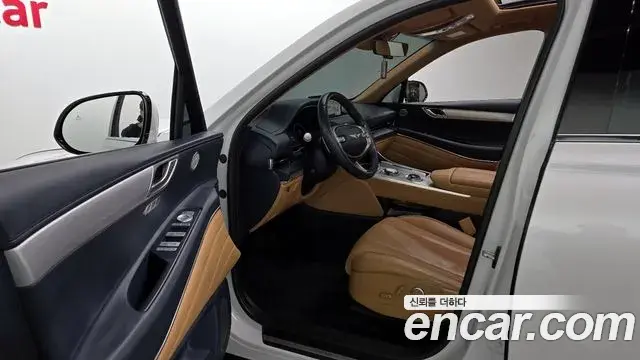 Genesis GV80 2023 — Photo 8/20