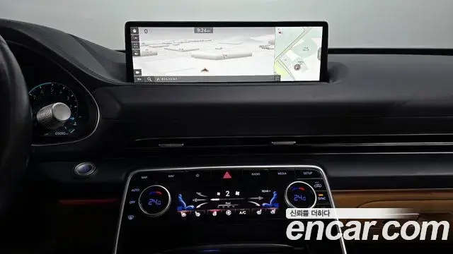 Genesis GV80 2023 — Photo 5/20