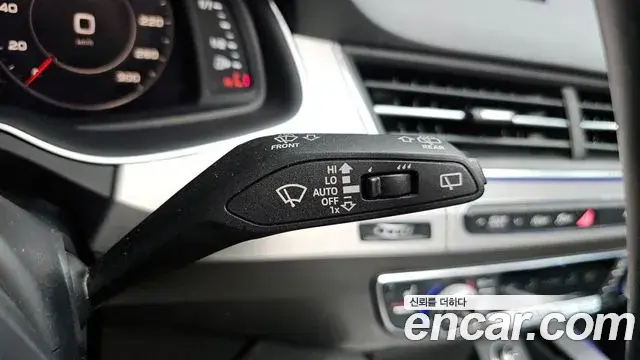 Audi Q7 2019 — Фото 16/20